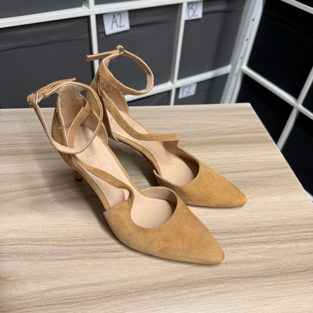 Naturalizer 27 Edit Abilyn Elegant Tan Strappy Suede Heels - Picture 2 of 8